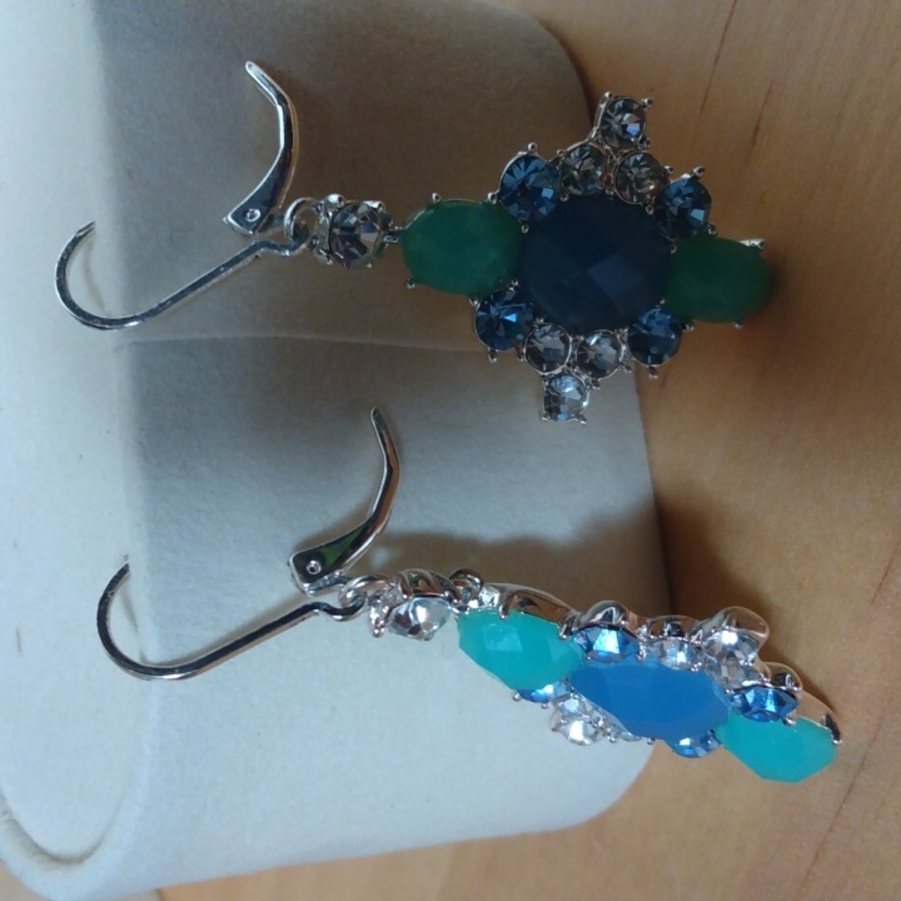 Blue Aqua Rhinestone Fashion Earrings Silver Tone - Picture 5 of 7